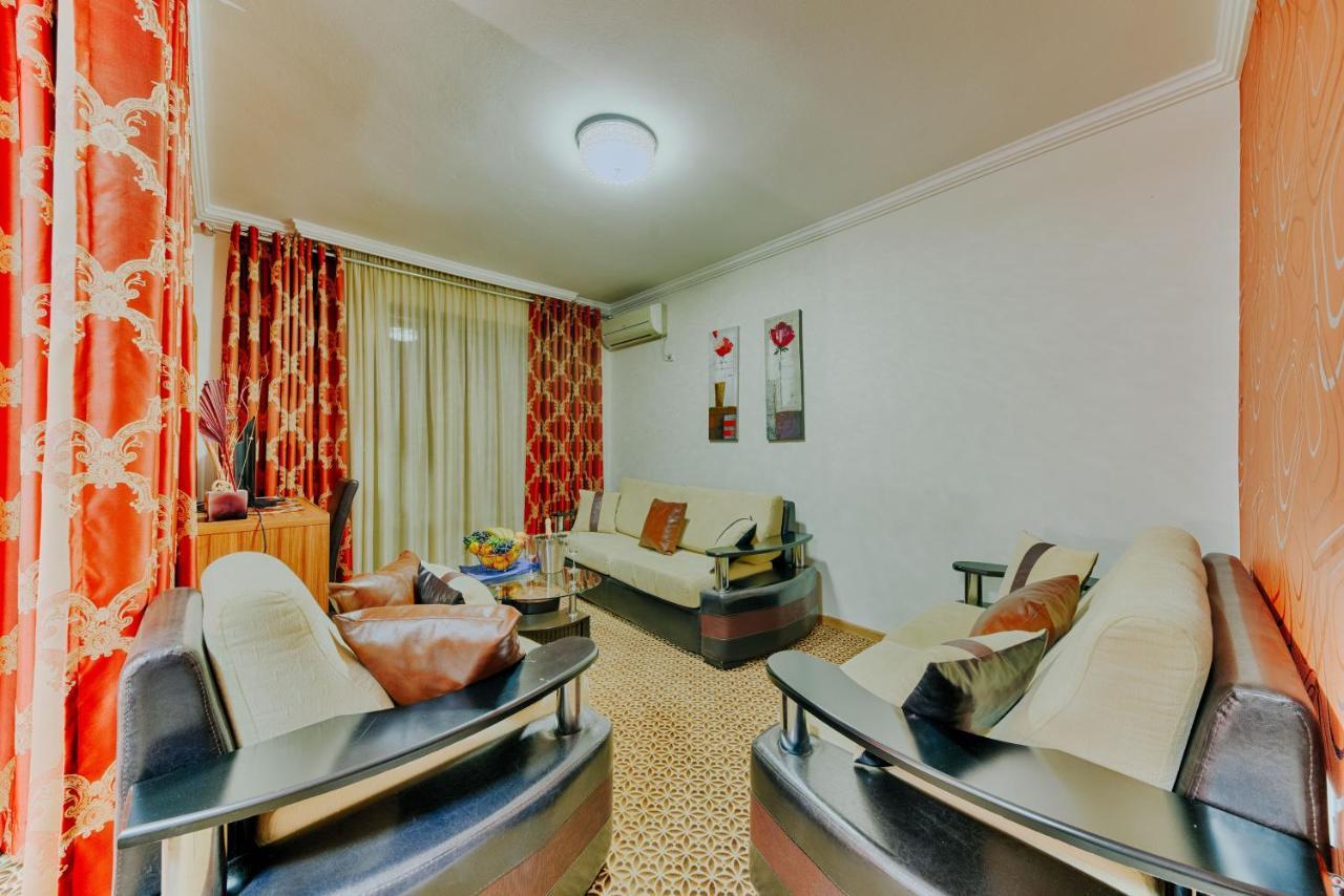 Hotel Lion Ulcinj Exterior photo