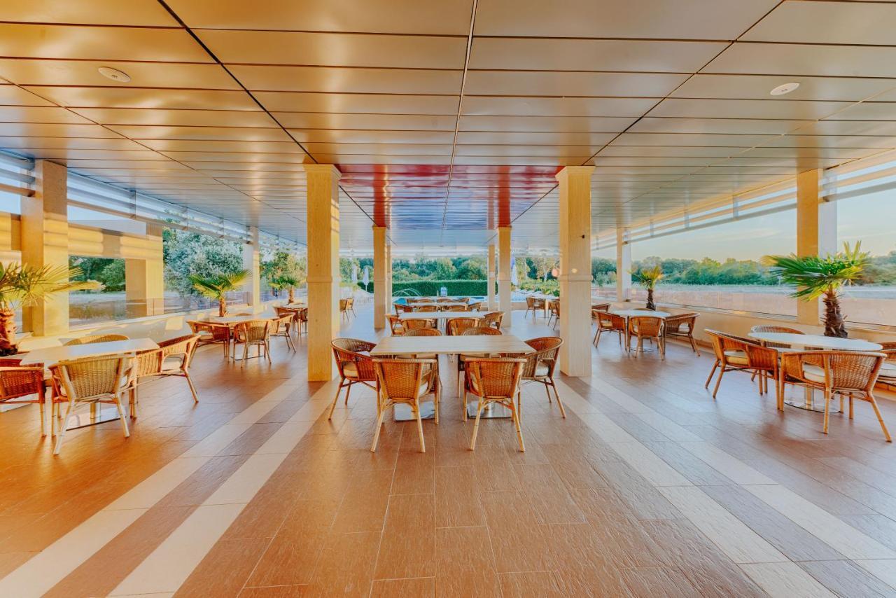 Hotel Lion Ulcinj Exterior photo