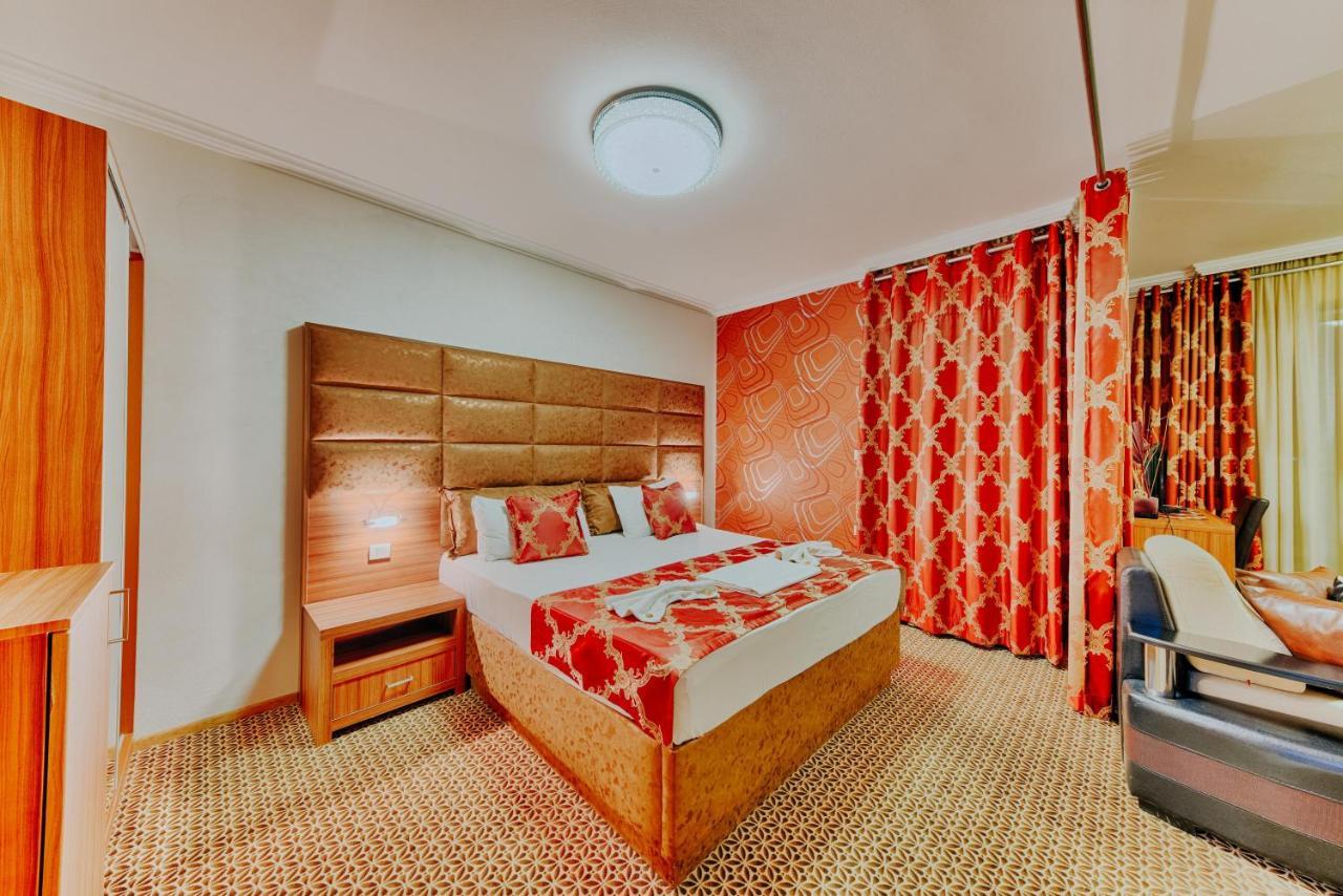 Hotel Lion Ulcinj Exterior photo