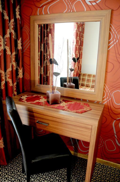Hotel Lion Ulcinj Exterior photo